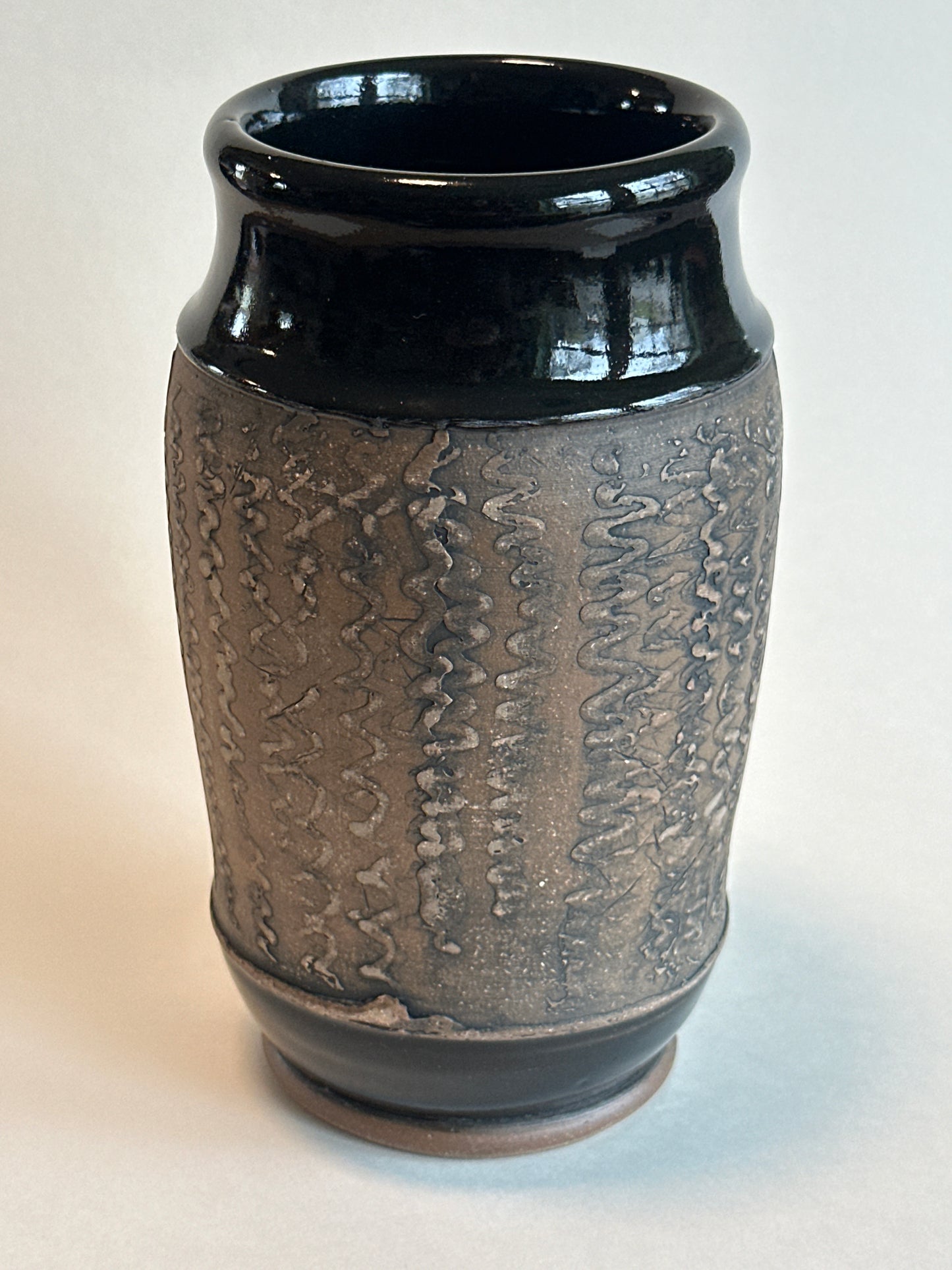 Gloss Black Vase with rustic slip texture