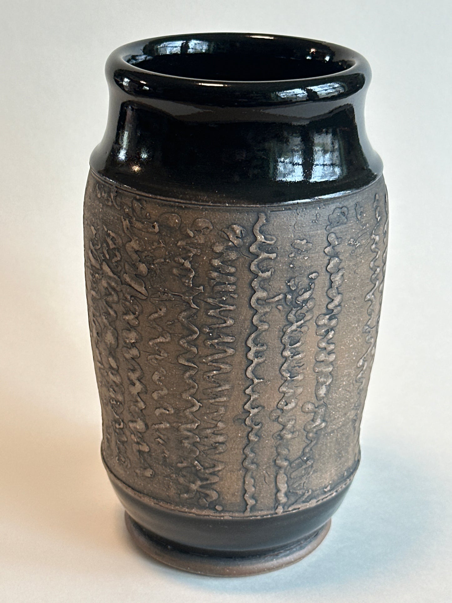 Gloss Black Vase with rustic slip texture